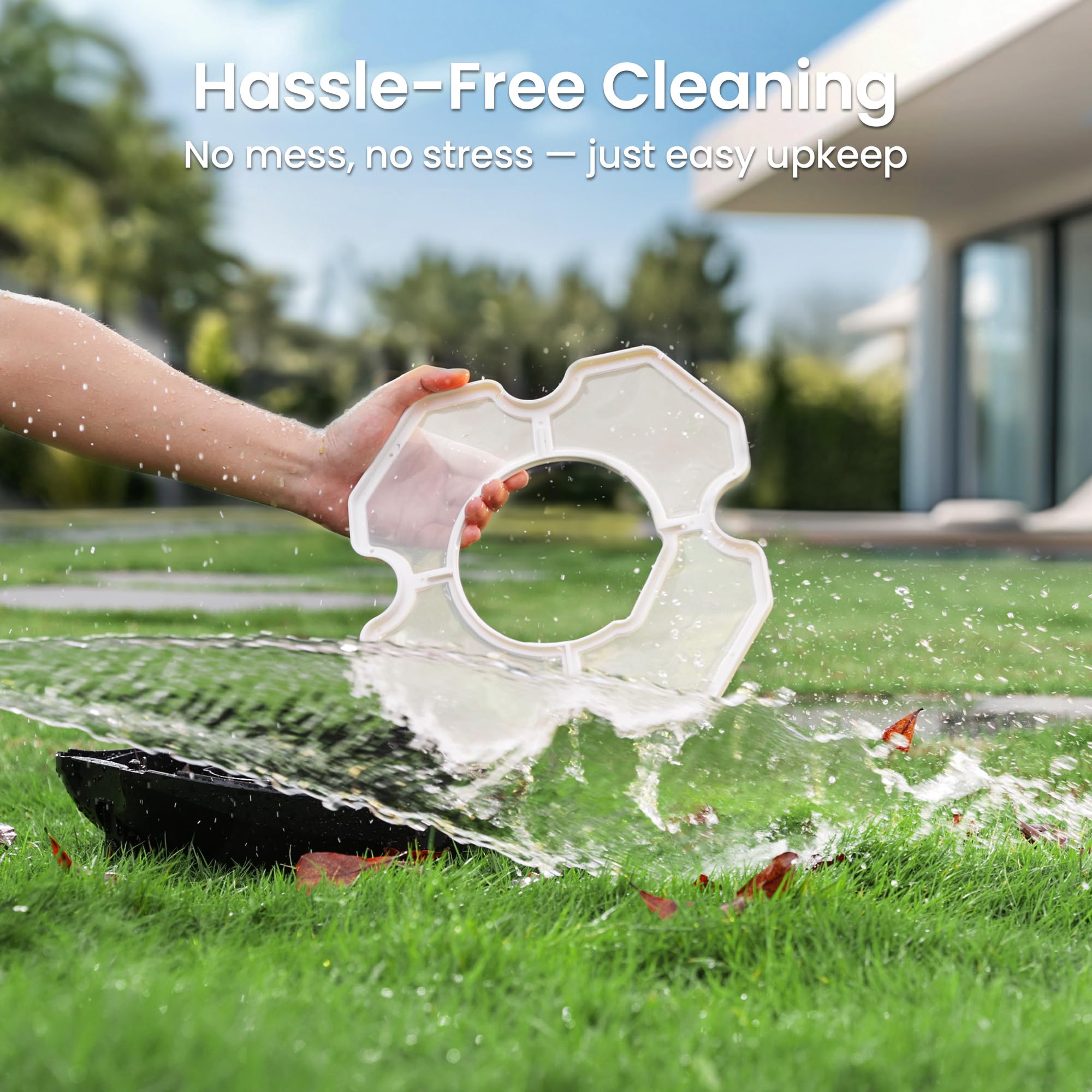 Hassle-Free Cleaning graphic: a hand rinsing the Aiper Seagull SE's white filter under water